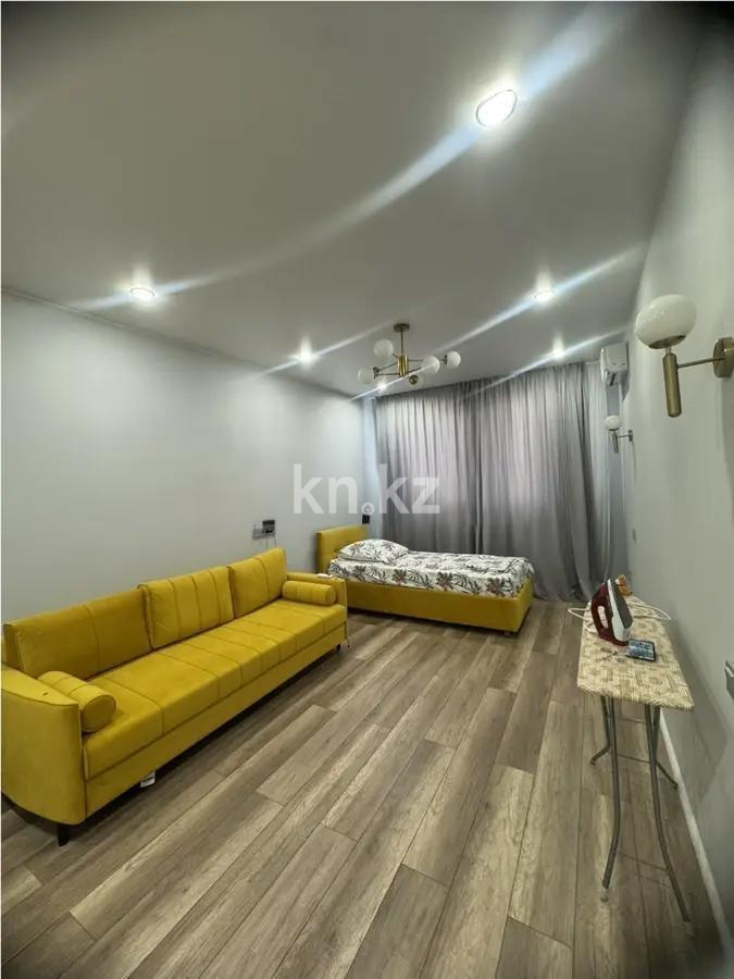 Продажа 1-комнатной квартиры, 40 м² в Алматы - фото 2