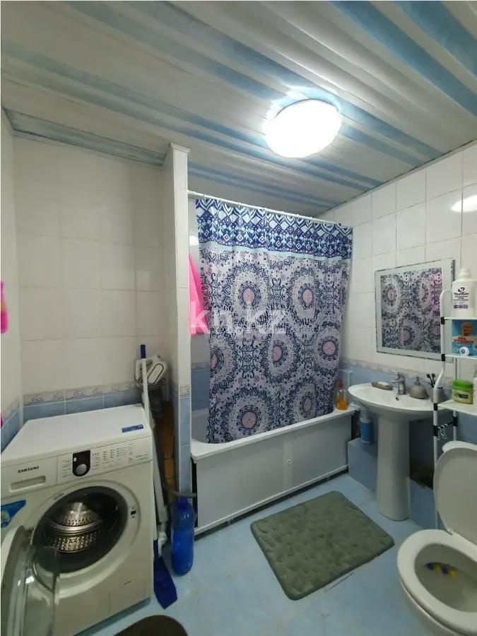 Продажа 3-комнатной квартиры, 57 м², мкр-н Аксай-1, дом  21 в Алматы - фото 5