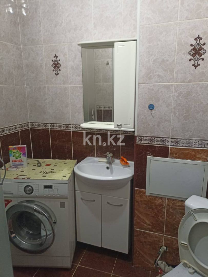 Аренда 1-комнатной квартиры, 37 м², ул. Дукенулы, дом  38 - пр. Богенбай батыра в Астане - фото 6