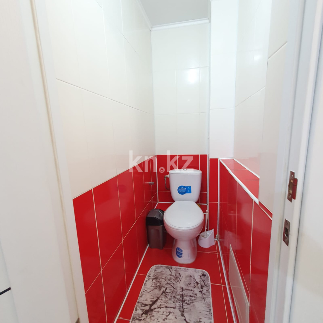 Продажа 4-комнатной квартиры, 91.7 м², 12 мкр. в Актобе - фото 19