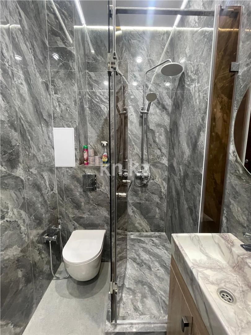 Продажа 3-комнатной квартиры, 90 м² в Караганде - фото 17