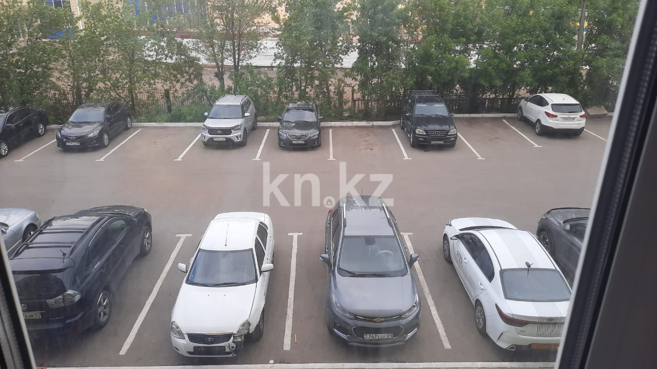 Продажа 3-комнатной квартиры, 83 м², пр. Строителей, дом  33/1 в Караганде - фото 13