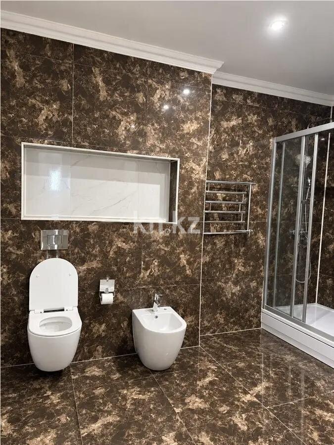 Продажа 2-комнатной квартиры, 76.5 м² в Алматы - фото 4