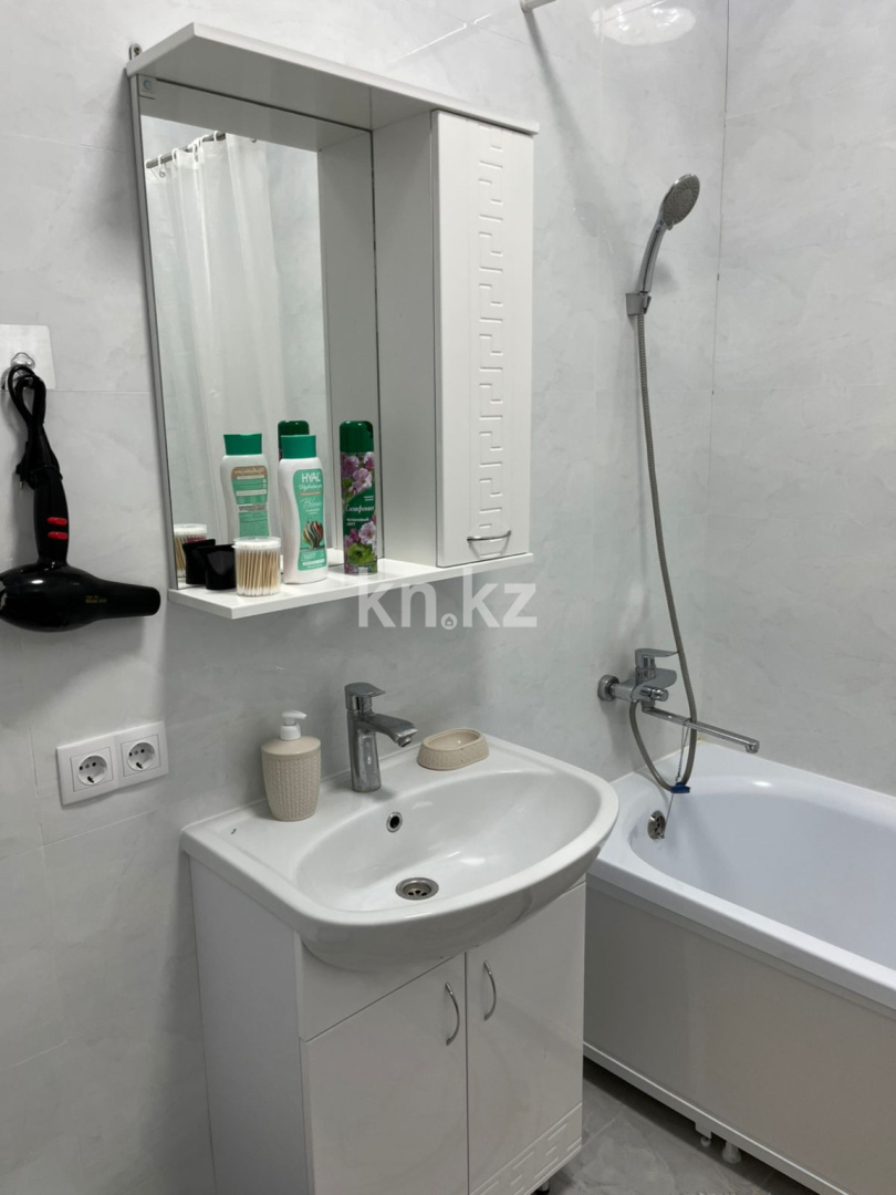 Аренда 1-комнатной квартиры посуточно, 45 м² в Астане - фото 7