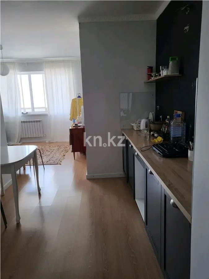 Продажа 1-комнатной квартиры, 36.6 м², мкр-н Аксай-5, дом  25 в Алматы - фото 3