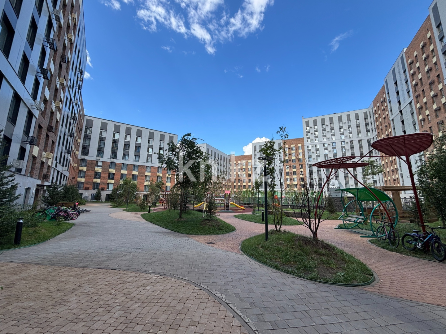 Продажа 2-комнатной квартиры, 40.2 м² в Астане