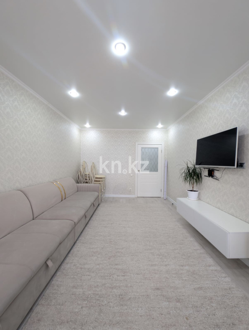 Продажа 2-комнатной квартиры, 71.3 м² в Уральске - фото 5