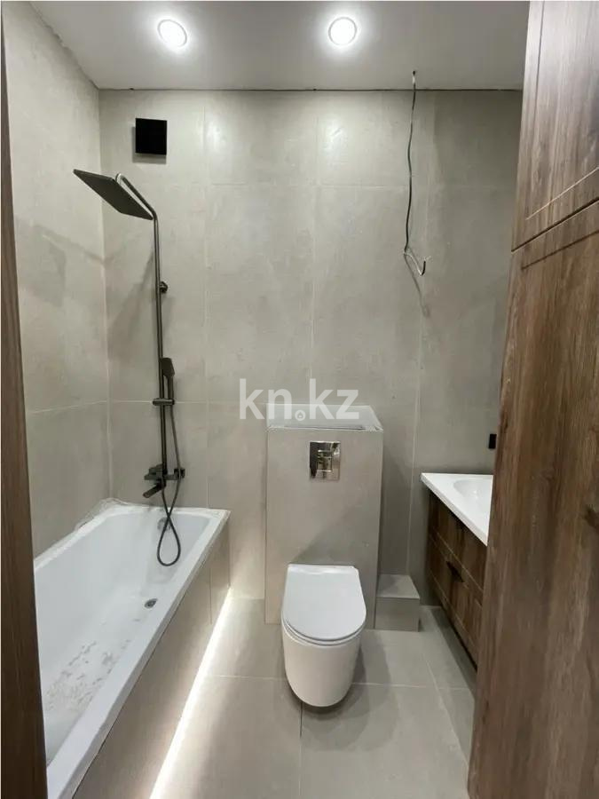 Продажа 2-комнатной квартиры, 65 м² в Караганде - фото 4