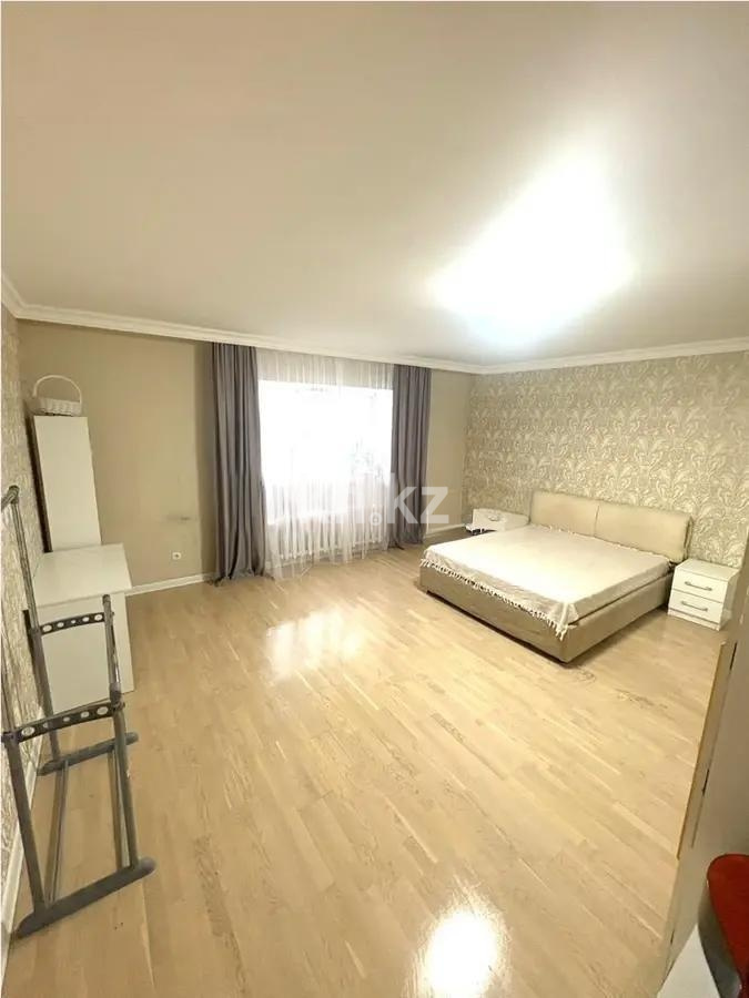 Продажа 6-комнатной квартиры, 260 м² в Астане