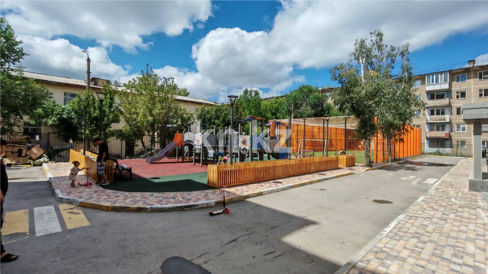 Продажа 3-комнатной квартиры, 90 м², ул. Сатыбалдина в Караганде - фото 2