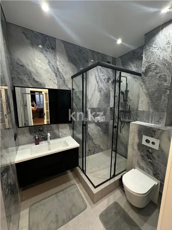 Продажа 4-комнатной квартиры, 197 м², ул. Дюсембекова, дом  83/1 в Караганде - фото 26