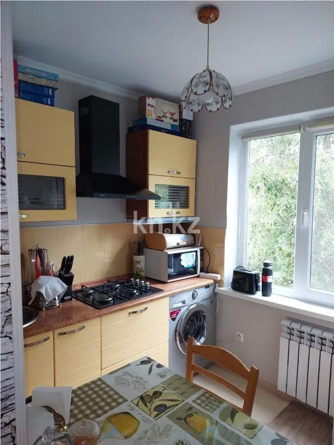 Продажа 2-комнатной квартиры, 43 м², мкр-н Аксай-2, дом  20 в Алматы - фото 3