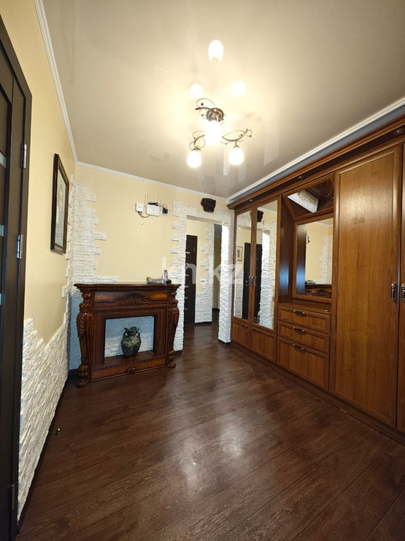 Продажа 4-комнатной квартиры, 85 м² в Караганде - фото 10