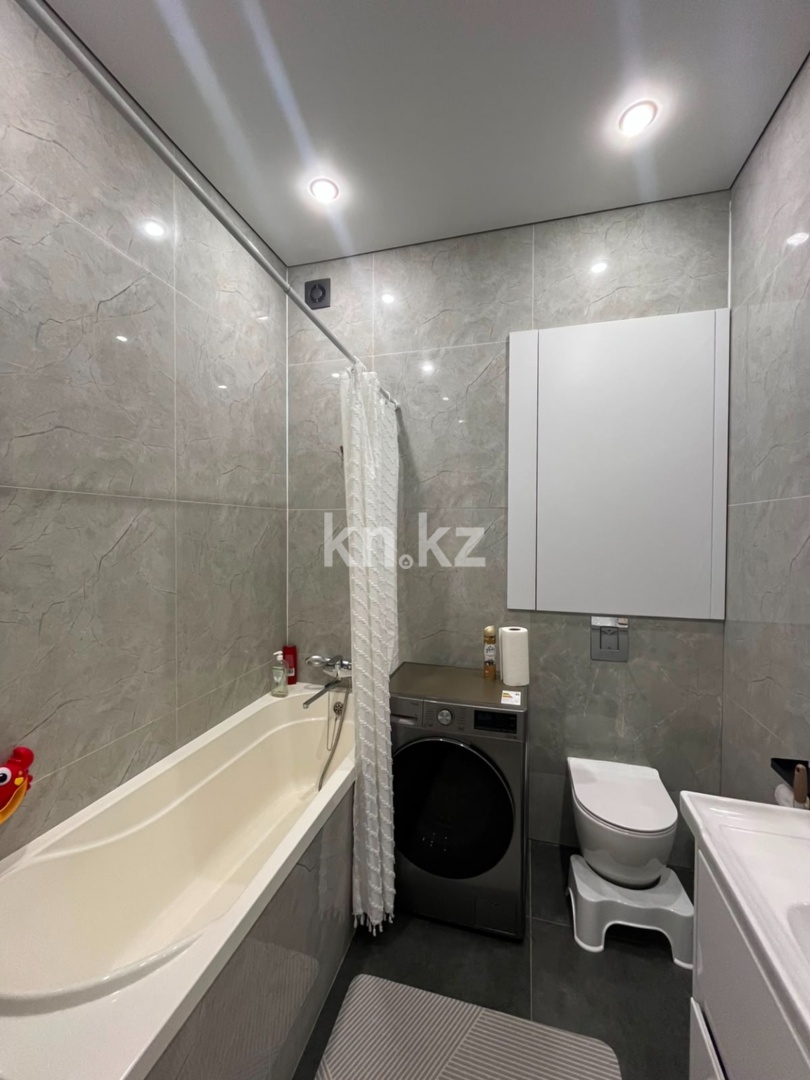 Продажа 2-комнатной квартиры, 71 м² в Караганде - фото 14