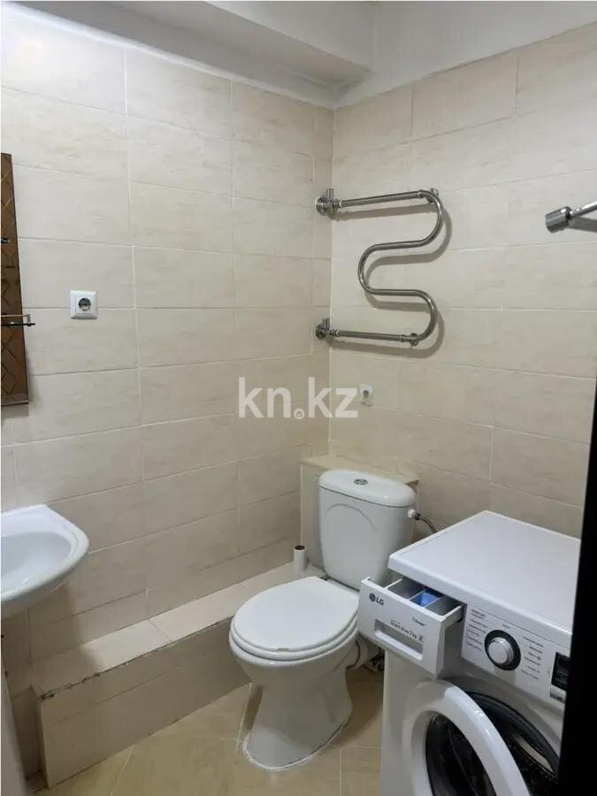Продажа 2-комнатной квартиры, 42 м² в Алматы - фото 5