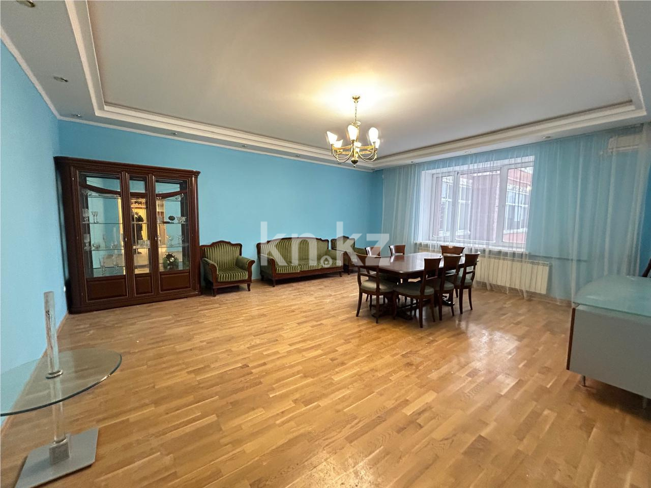 Продажа 4-комнатной квартиры, 191.7 м², ул. Мамбетова в Астане - фото 15