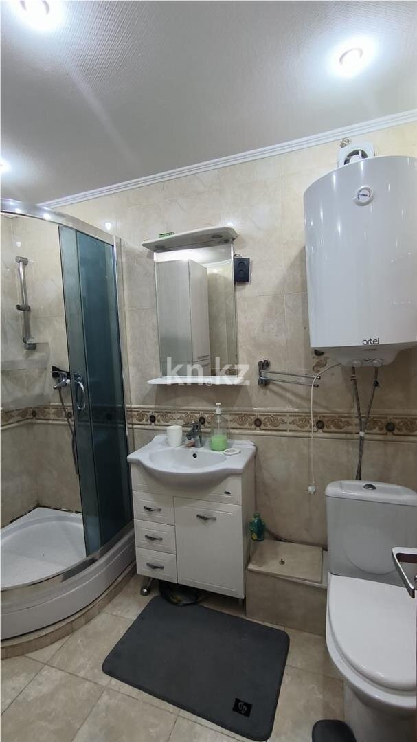 Продажа 3-комнатной квартиры, 74 м² в Караганде - фото 10