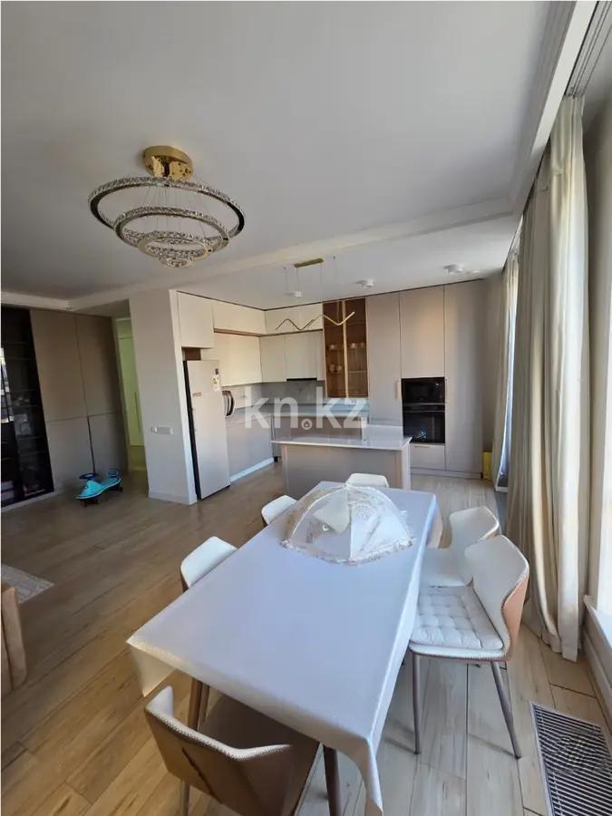 Продажа 4-комнатной квартиры, 135 м², ул. Анет баба, дом  7/2 в Астане - фото 2