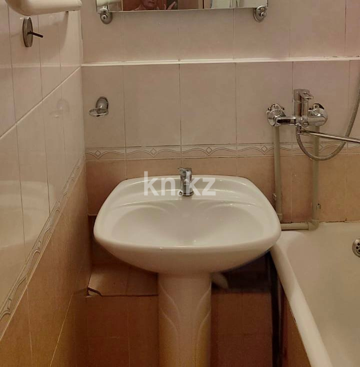 Аренда 2-комнатной квартиры, 47 м², ул. Дукенулы, дом  2 - пр. Богенбай батыра в Астане - фото 8