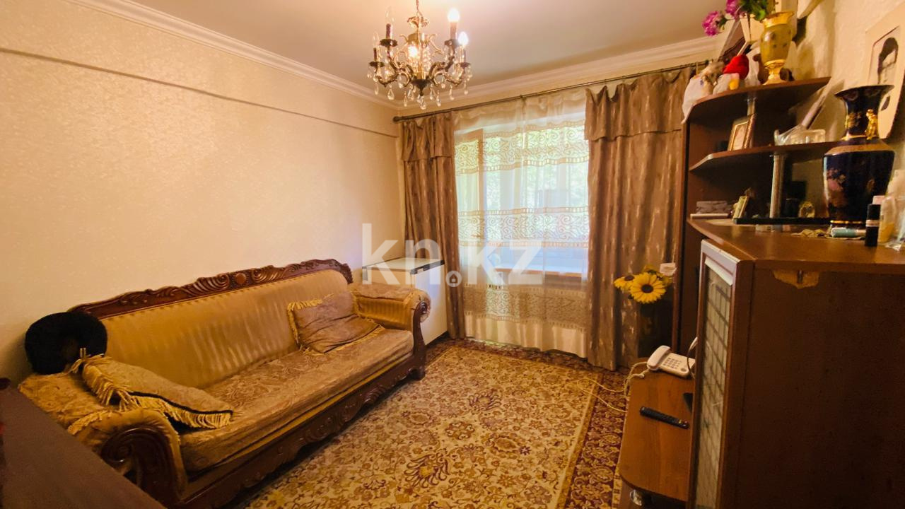 Продажа 3-комнатной квартиры, 54 м², ул. Ермекова в Караганде