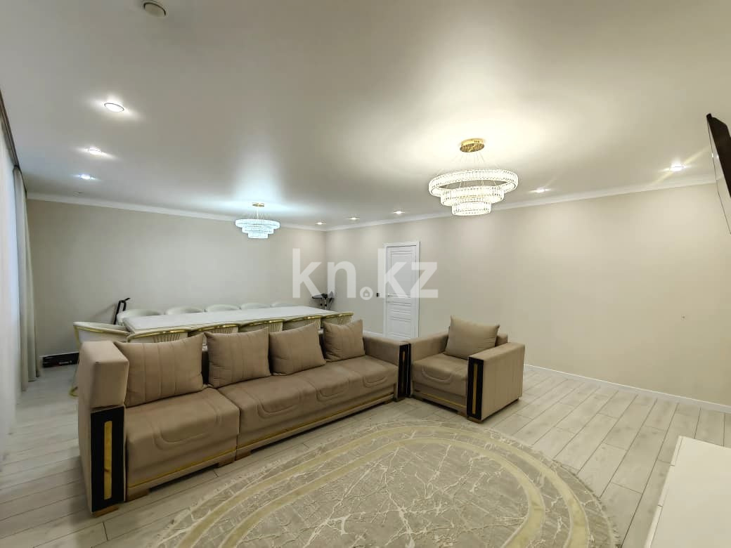 Продажа 4-комнатной квартиры, 143 м², мкр. Голубые Пруды, дом  5/4 в Караганде - фото 5