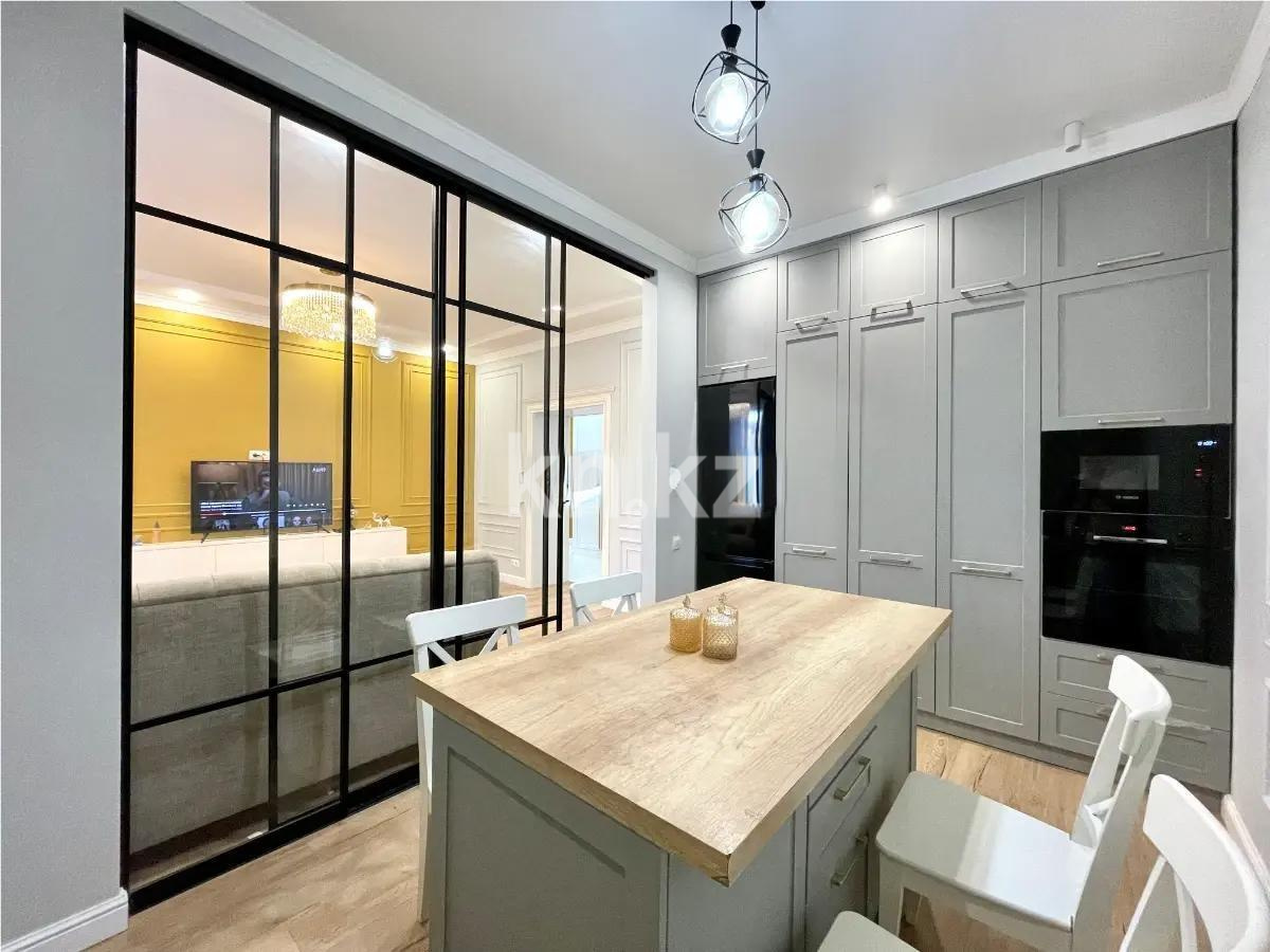 Продажа 3-комнатной квартиры, 95 м², пр. Кабанбай батыра, дом  51 в Астане - фото 2