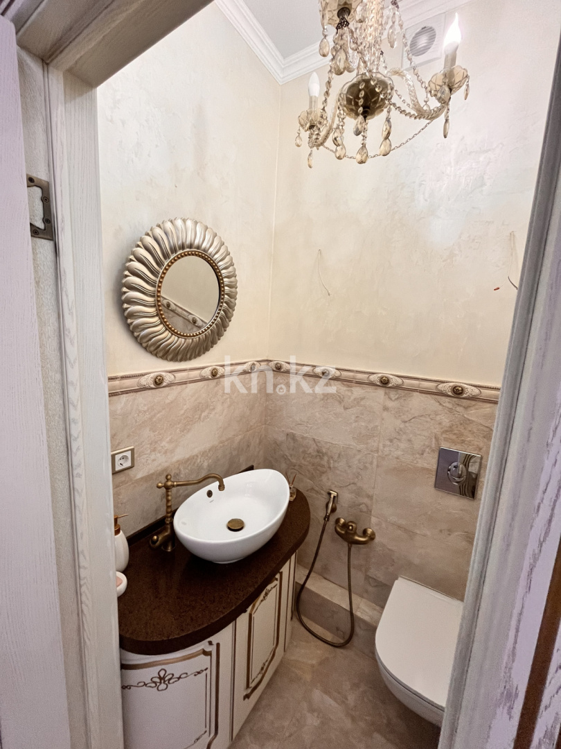 Продажа 2-комнатной квартиры, 78 м², ул. Храпатого, дом  21 в Астане - фото 8