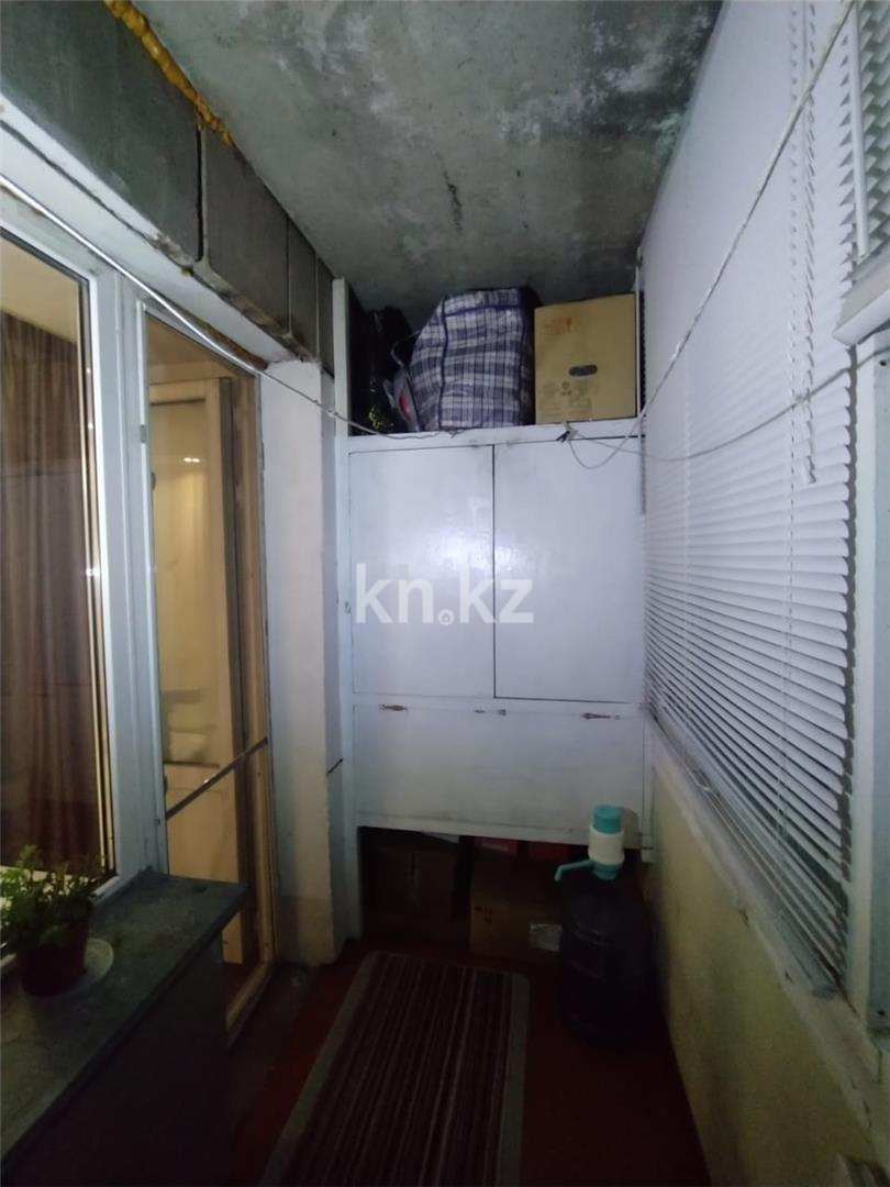 Продажа 3-комнатной квартиры, 59 м², ул. Ерубаева, дом  52/2 в Караганде - фото 18