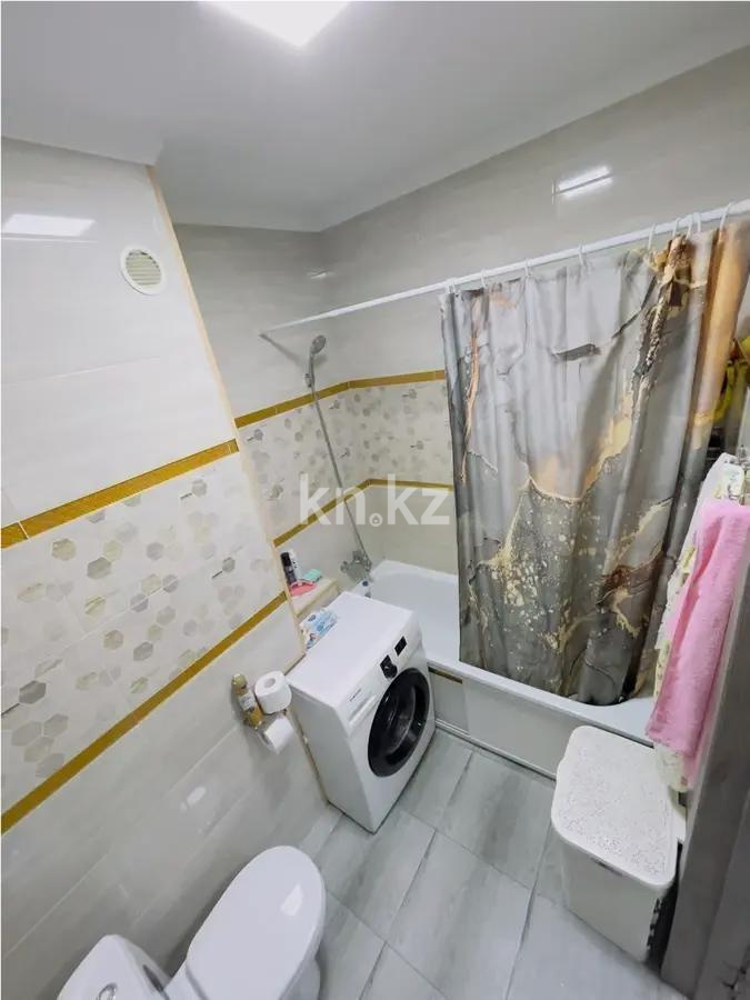 Продажа 1-комнатной квартиры, 40 м², пр. Райымбека, дом  206/12 в Алматы - фото 3