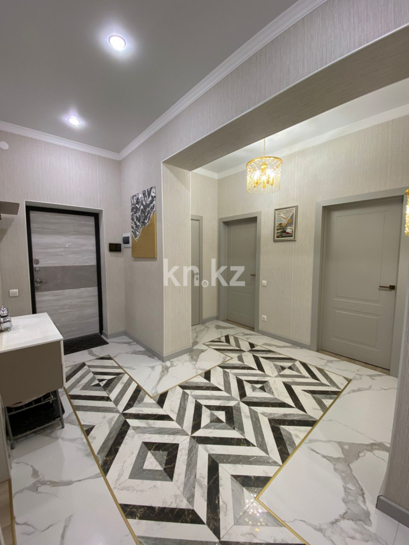 Продажа 4-комнатной квартиры, 147 м², ул. Таттимбета, дом  19/14 в Караганде - фото 25