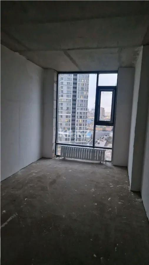 Продажа 4-комнатной квартиры, 111 м², пр. Мангилик Ел, дом  62 в Астане