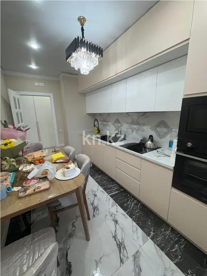 Продажа 3-комнатной квартиры, 80 м², ул. Кабдолова, дом  14 в Алматы - фото 4