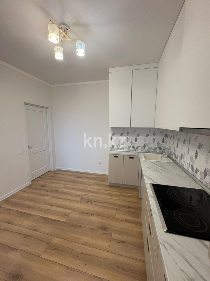 Продажа 4-комнатной квартиры, 90 м² в Астане - фото 13