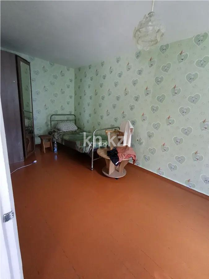 Продажа 2-комнатной квартиры, 46 м², мкр-н 13, дом  6 в Караганде - фото 2