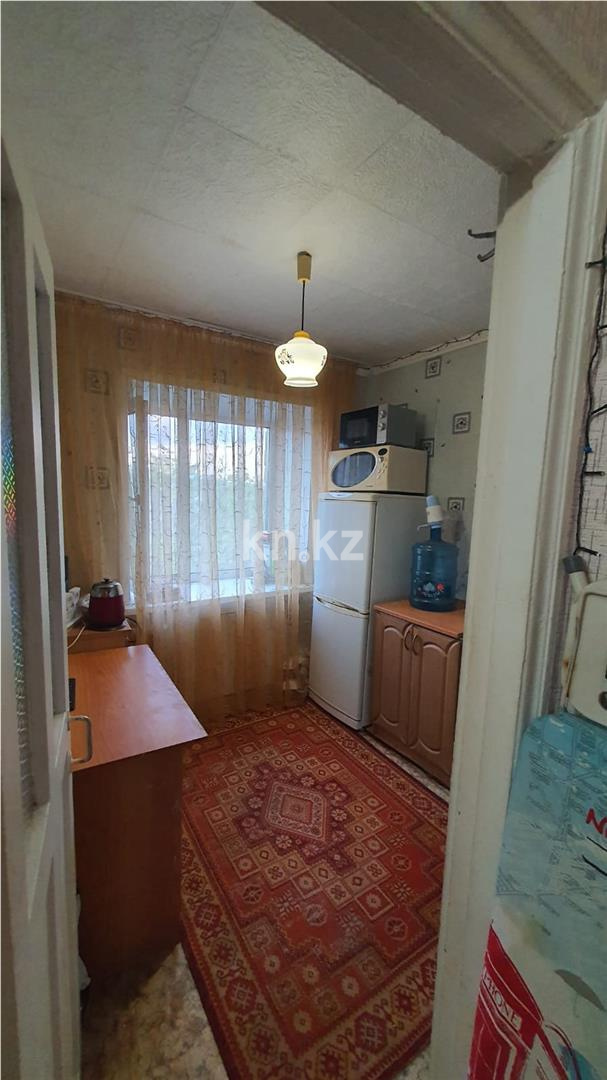 Продажа 1-комнатной квартиры, 33 м², 12 мкр., дом  29 в Караганде - фото 3