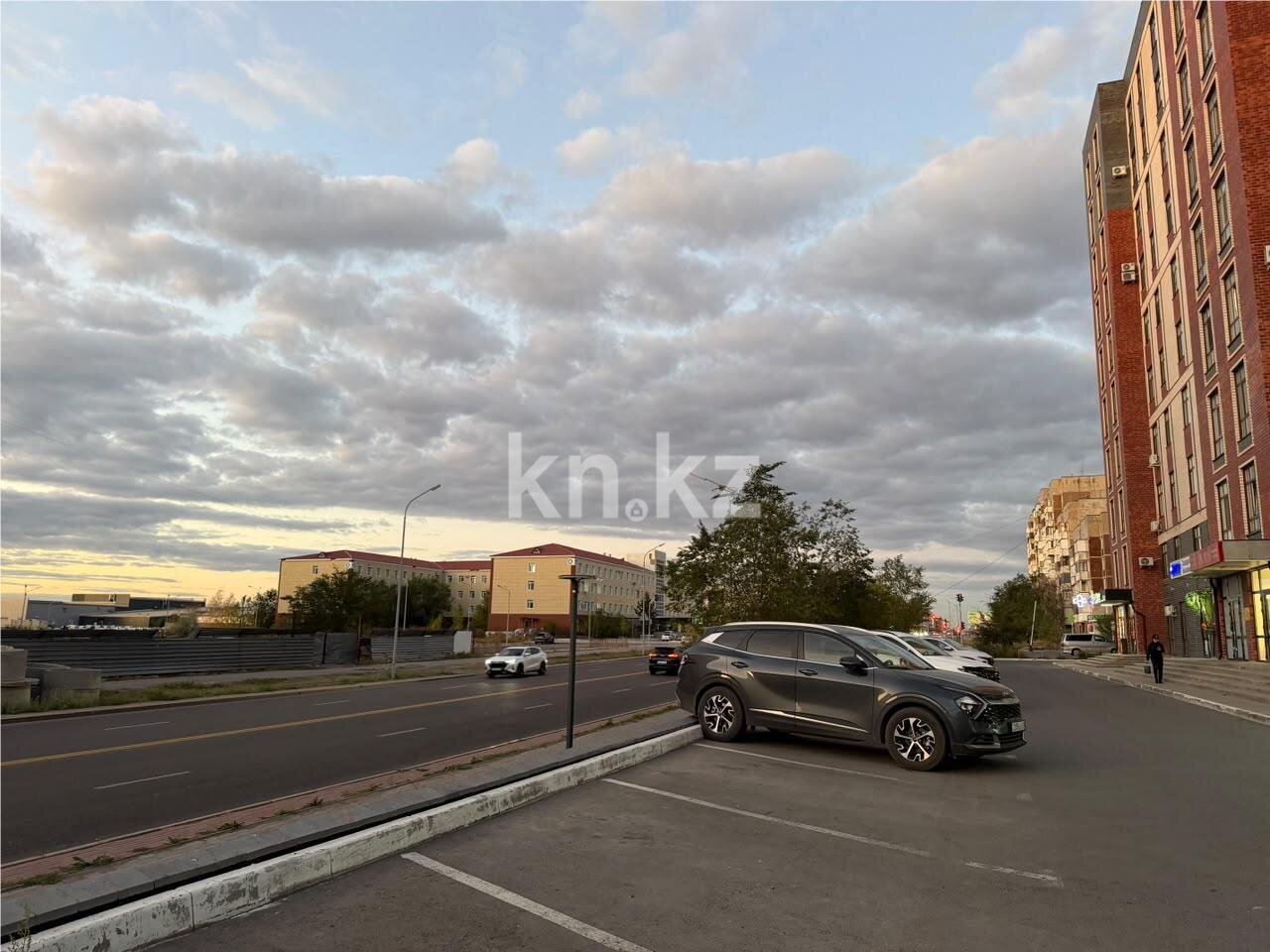 Продажа 3-комнатной квартиры, 106 м² в Караганде - фото 30