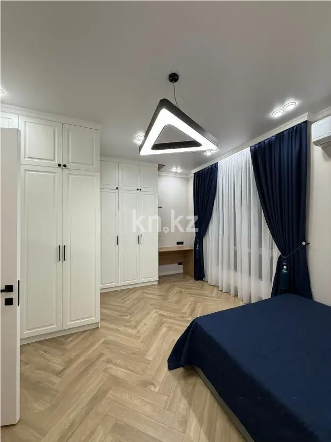Продажа 4-комнатной квартиры, 130.7 м² в Алматы - фото 4