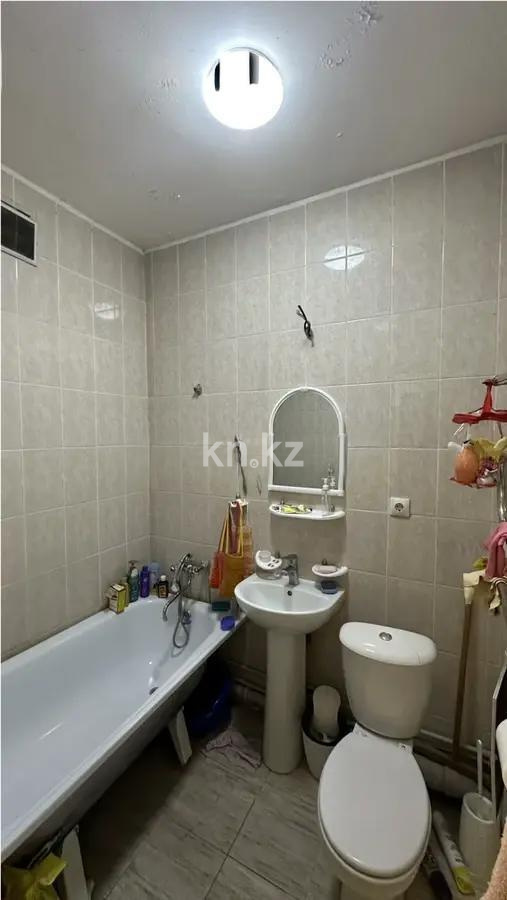 Продажа 1-комнатной квартиры, 40 м², мкр. Нуркент, дом  76 в Алматы - фото 3