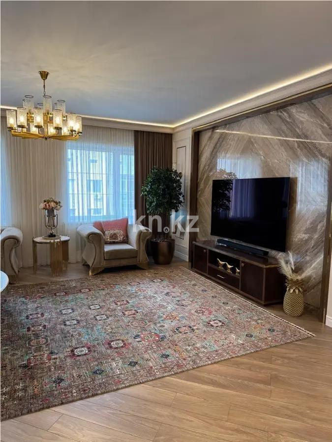 Продажа 4-комнатной квартиры, 150 м², пр. Туран, дом  14/1 в Астане