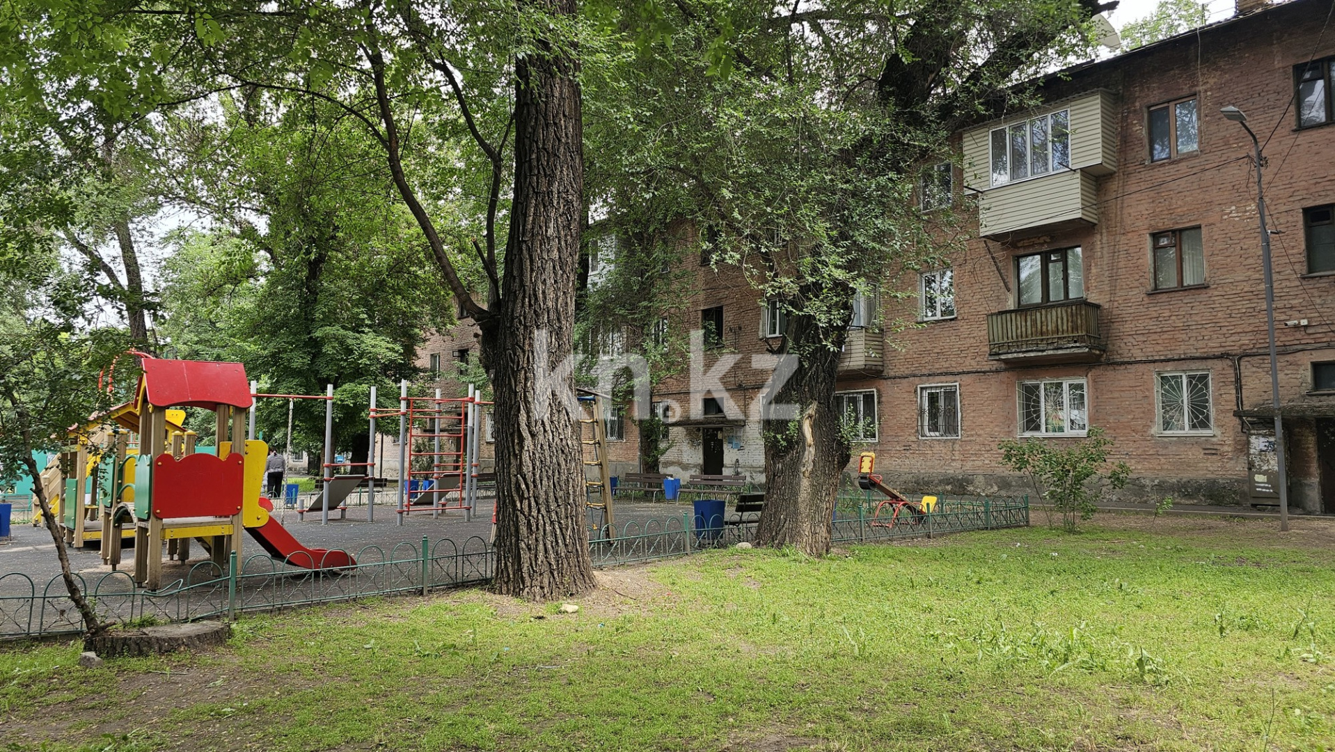 Продажа 2-комнатной квартиры, 40 м² в Алматы - фото 11