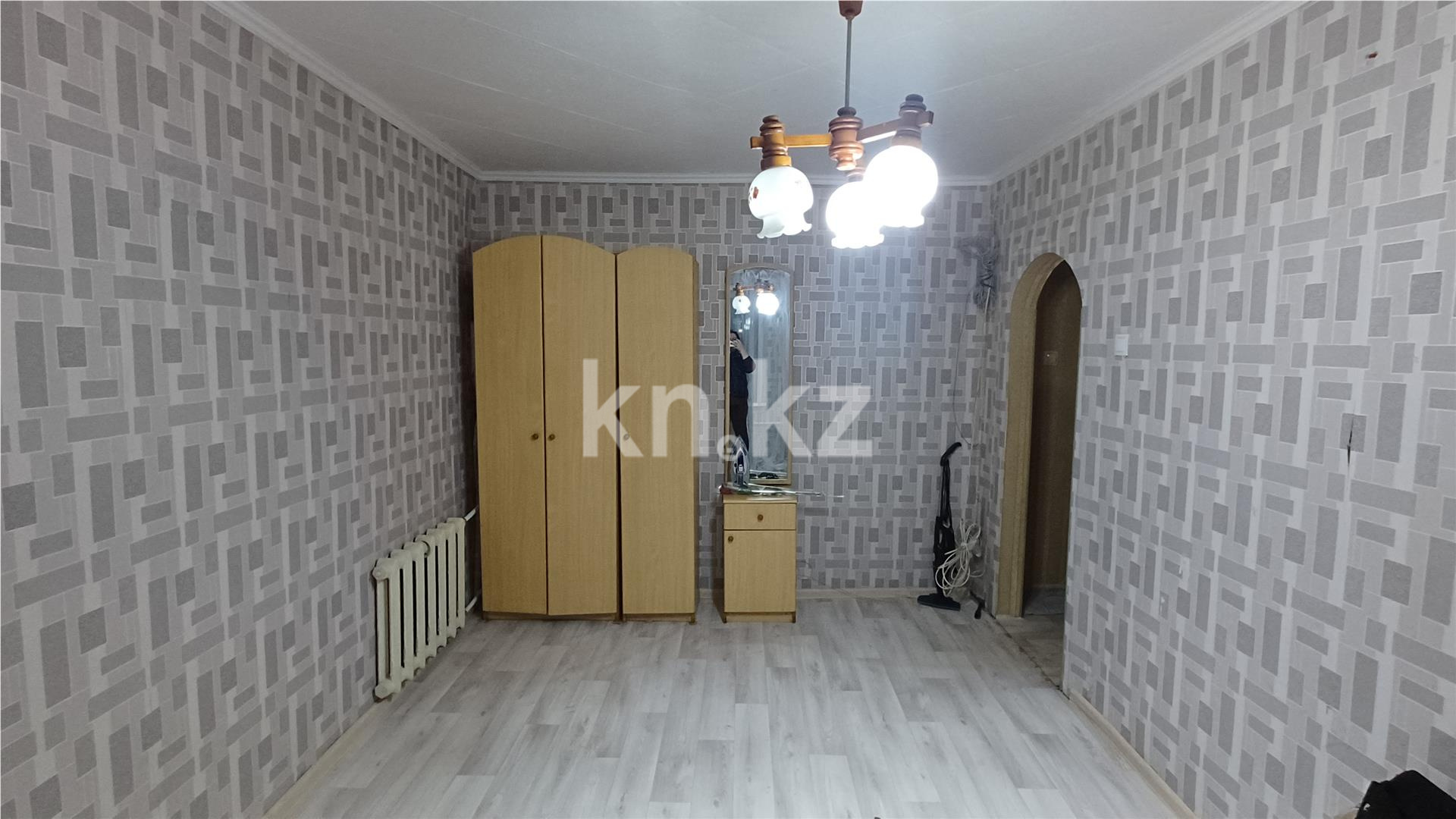 Продажа 1-комнатной квартиры, 29 м², мкр-н 14 в Караганде - фото 2