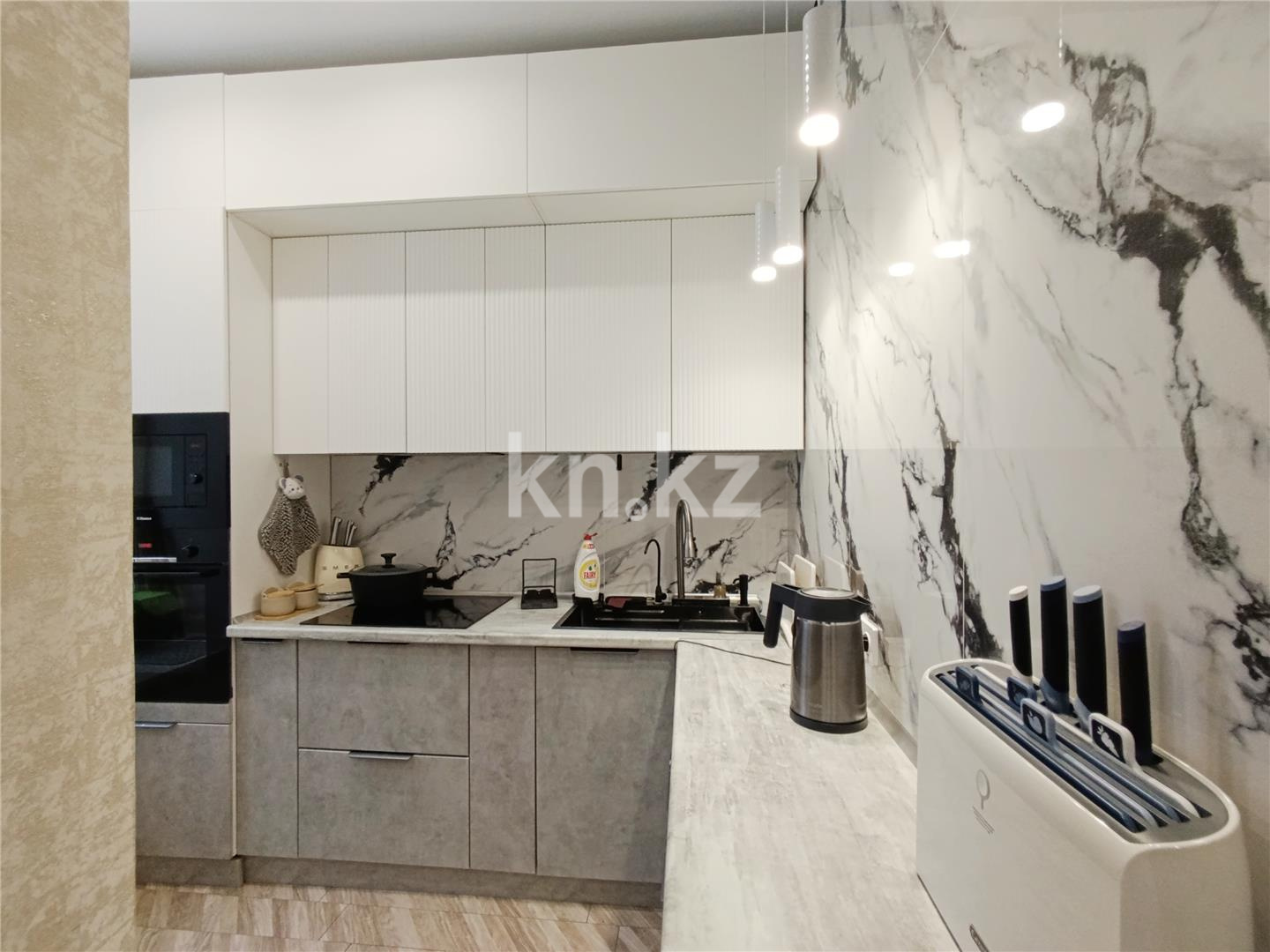 Продажа 3-комнатной квартиры, 94 м², ул. Ашимова, дом  15 в Караганде - фото 15