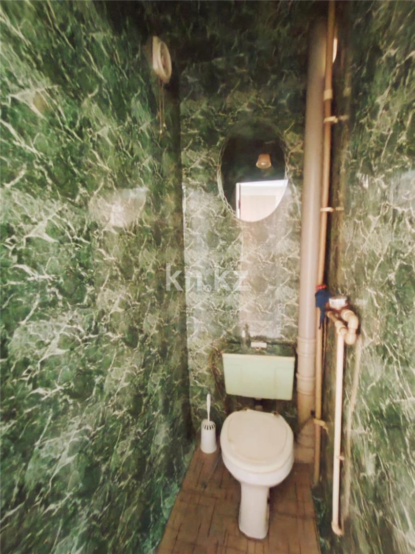 Продажа 3-комнатной квартиры, 65 м², мкр-н Восток-2 в Караганде - фото 11