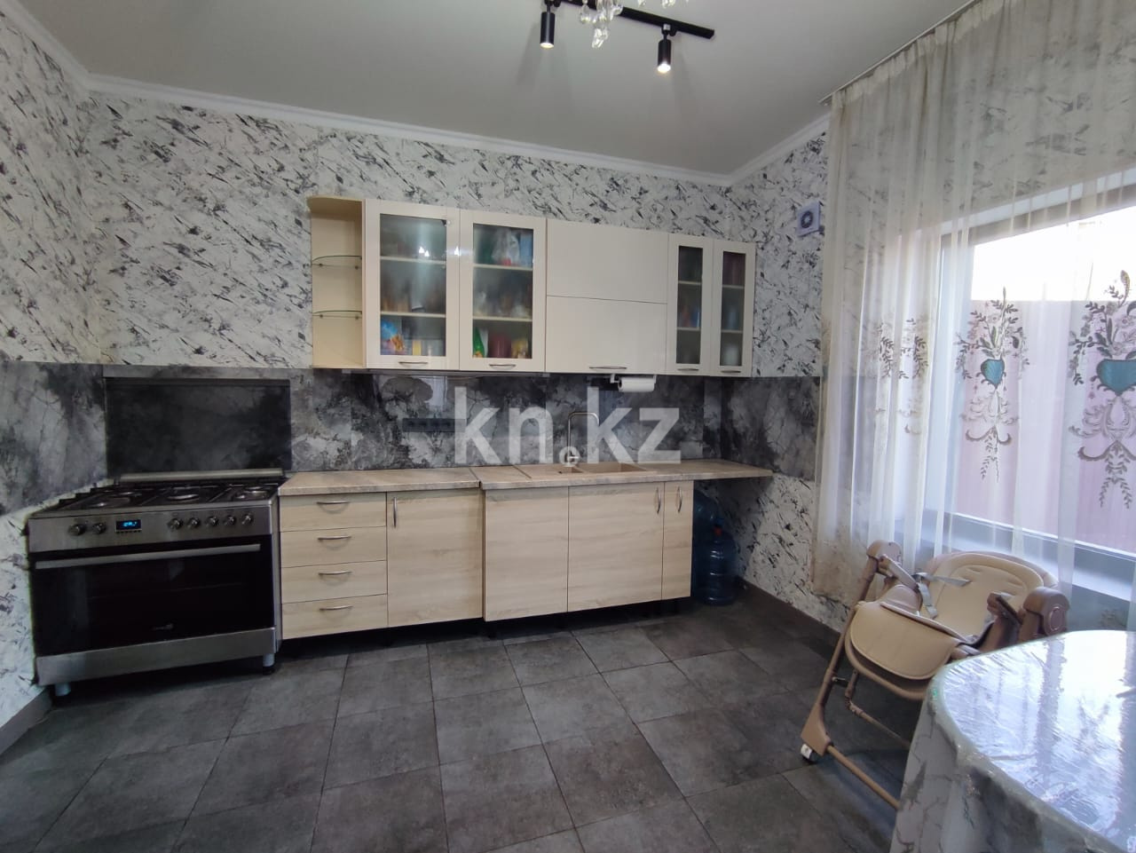 Продажа 7-комнатного дома, 194 м² в Алматы - фото 8