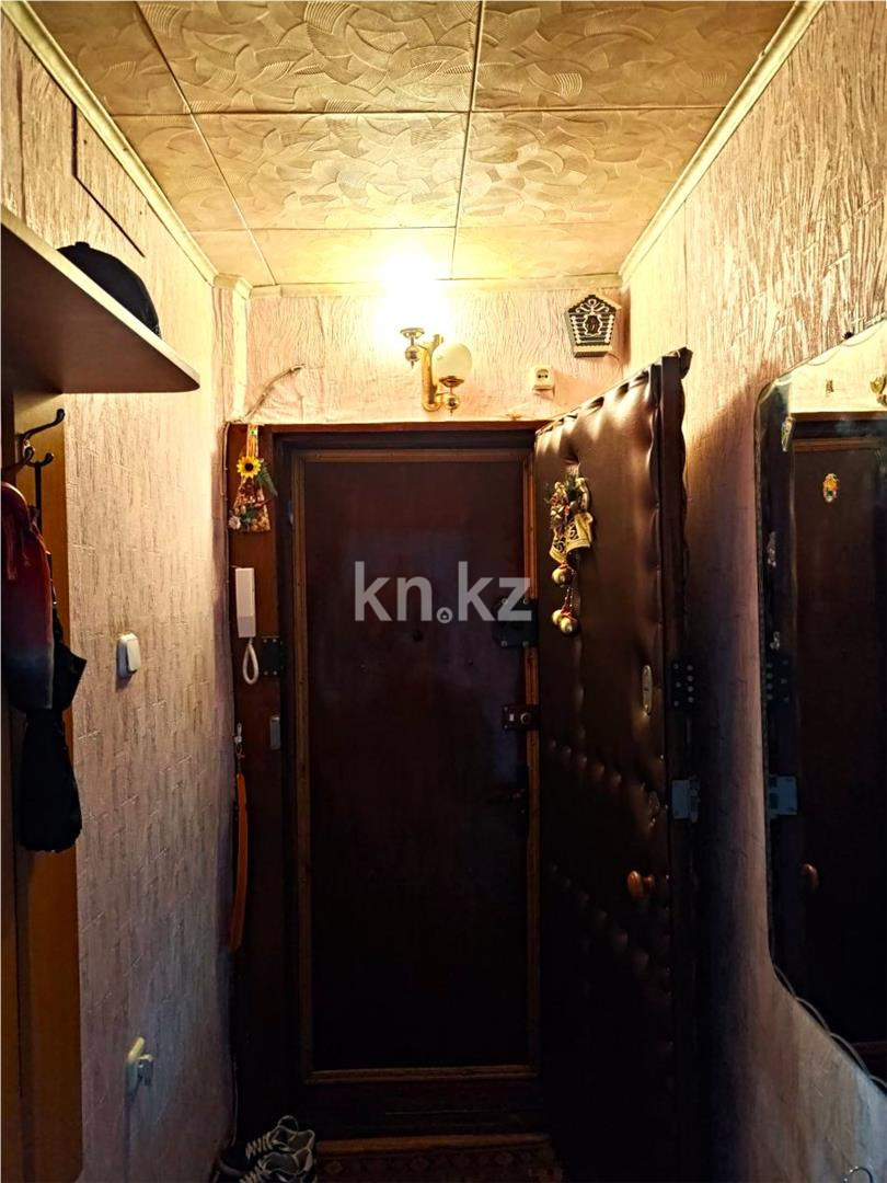 Продажа 2-комнатной квартиры, 45 м², 23-й мкр., дом  16 в Караганде - фото 9