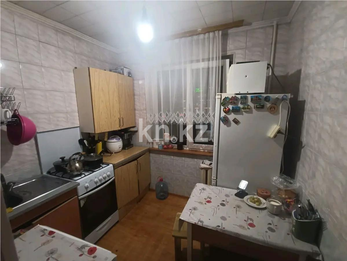 Продажа 2-комнатной квартиры, 44 м², мкр-н 4, дом  3 в Алматы - фото 3