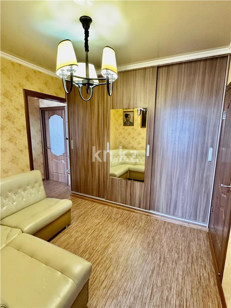 Продажа 3-комнатной квартиры, 63 м², мкр. Голубые Пруды в Караганде - фото 3