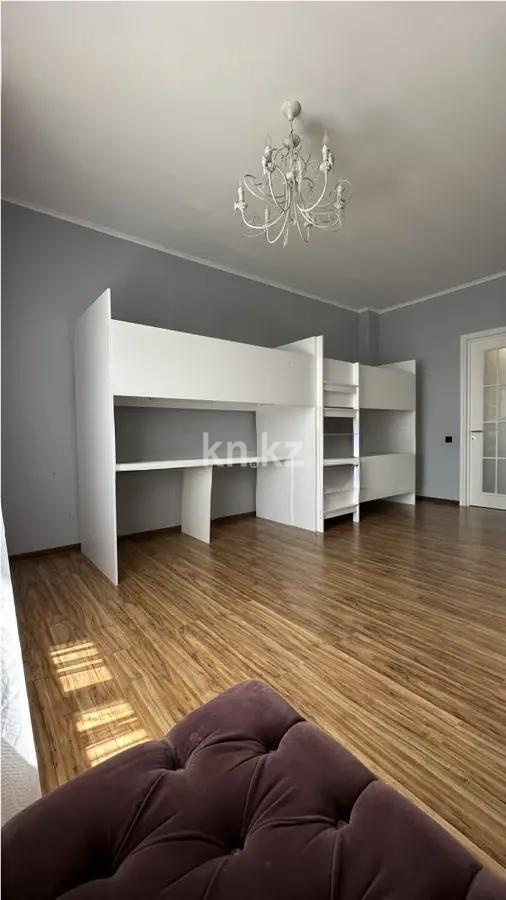 Продажа 4-комнатной квартиры, 136 м² в Астане - фото 4