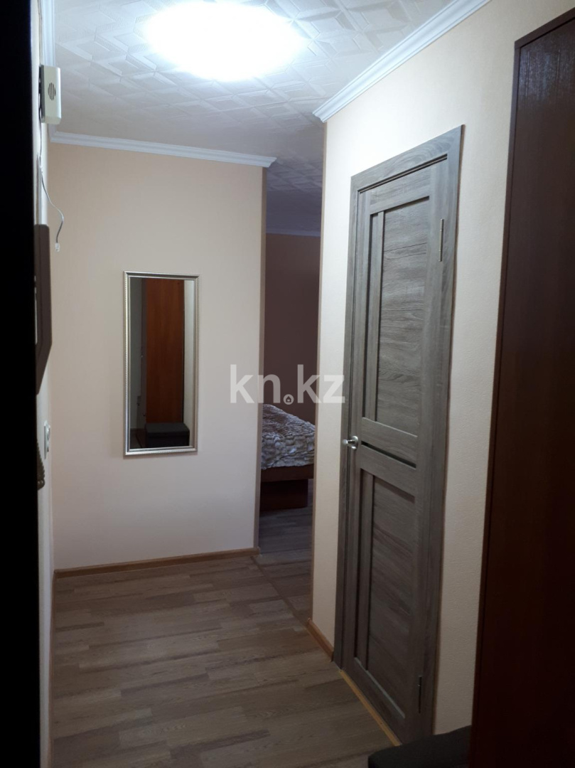 Аренда 1-комнатной квартиры посуточно, 32 м², ул. Потанина, дом  19 в Усть-Каменогорске - фото 5