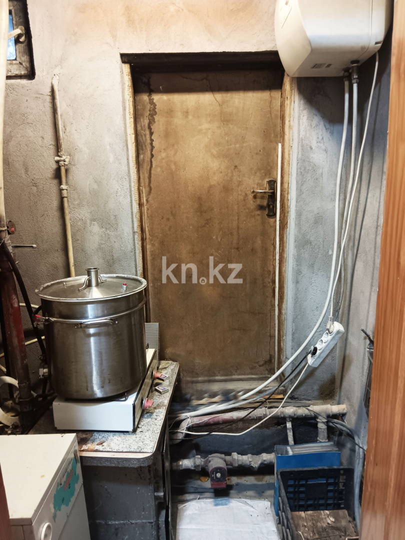 Продажа 4-комнатного дома, 90 м², ул. Урицкого в Алматы - фото 15